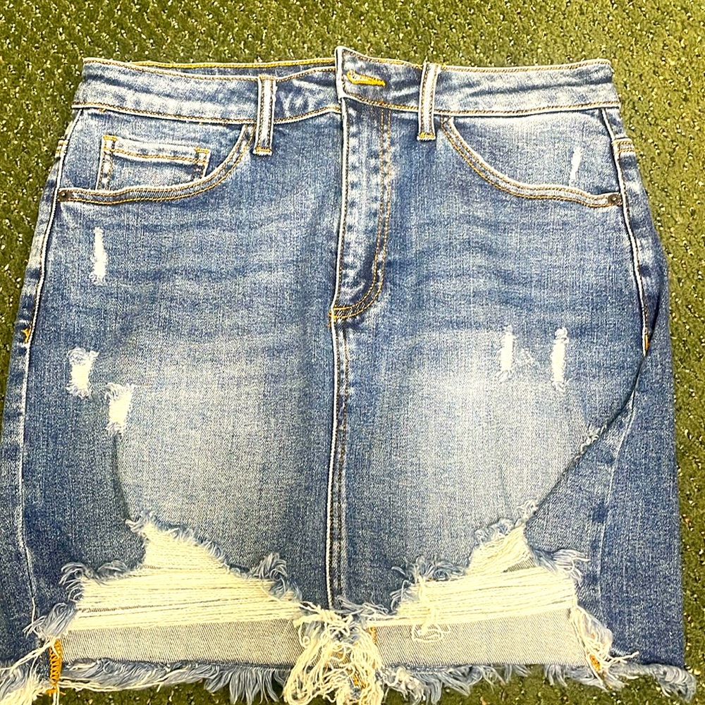 Women’s Large Risen Blue Jean Skirt